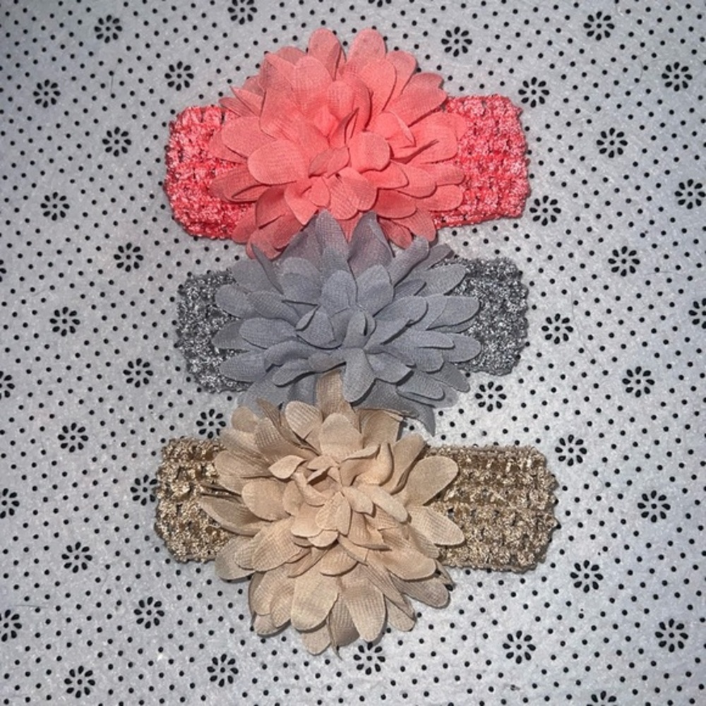 🛍 NEW PRETTY Little GIRLS BUNDLE OF 3 BOW SIZE 0-24 MONTHS
